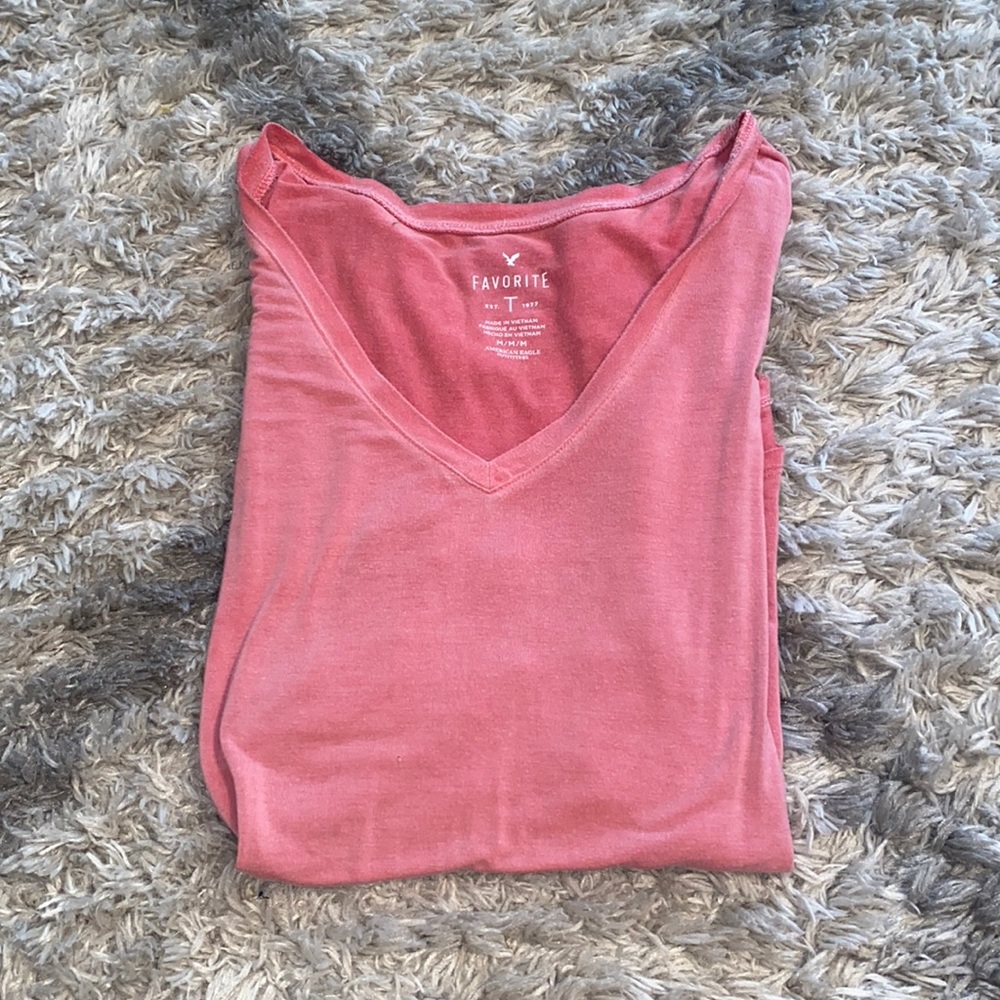 American Eagle V-Neck